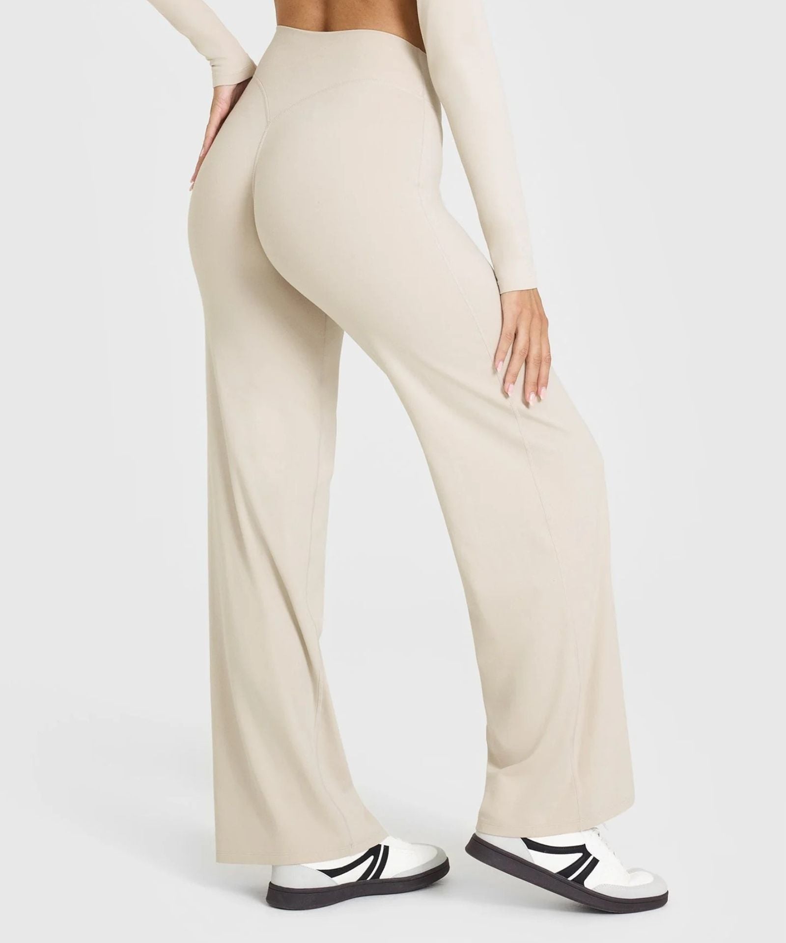 VeloraFlex™ — Sculpt Your Curves and Feel Unstoppable All Day Long