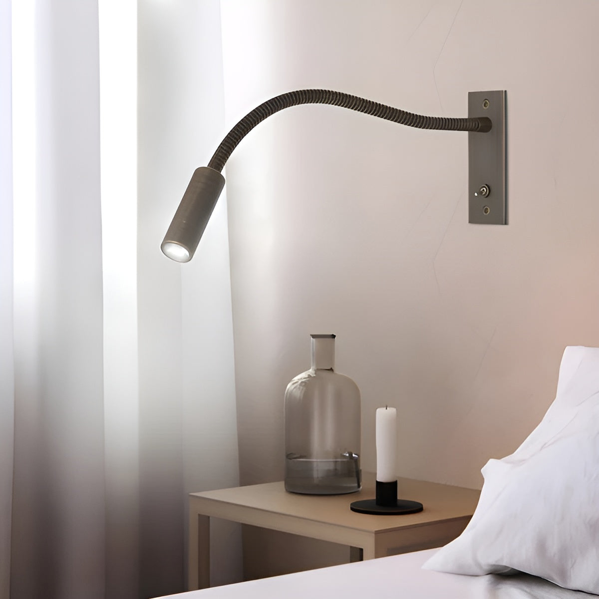 Adjustable Gooseneck Wall Light – Reading Lamp for Bed and Sofa