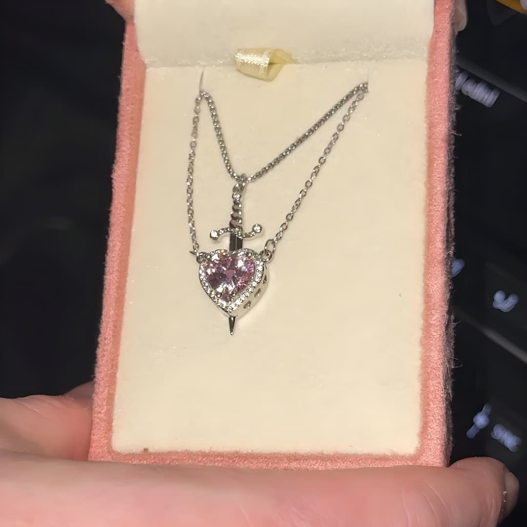 VeroVow™ — Command Attention with a Fierce Symbol of Unbreakable Connection