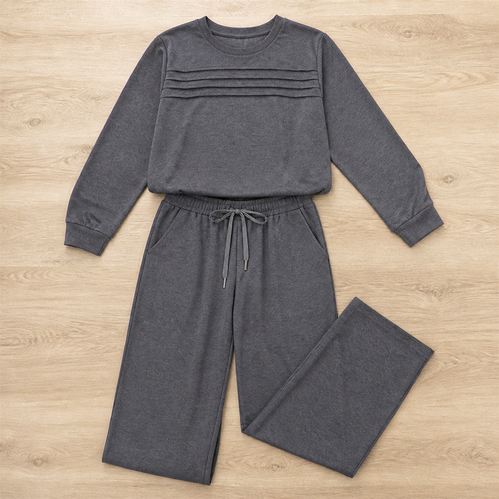 LuxeLoom™ – Relaxed Pleated Lounge Set with Wide-Leg Drawstring Pants