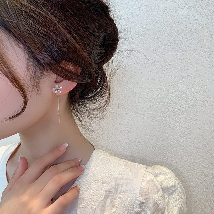 Flower Earrings with Sparkling Crystal Stones