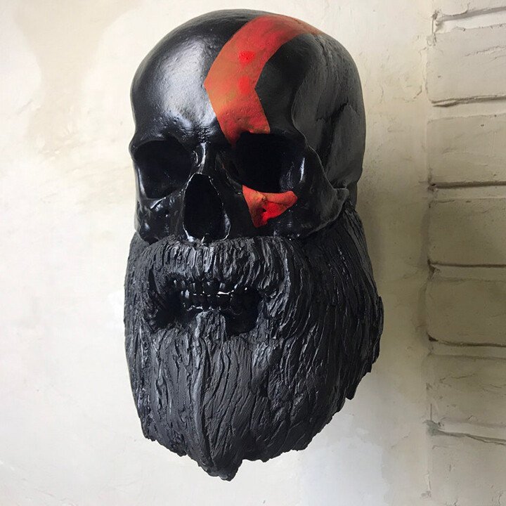 SkullGuard Helmet Display - Capture Attention with Fearless, Rock-Solid Style