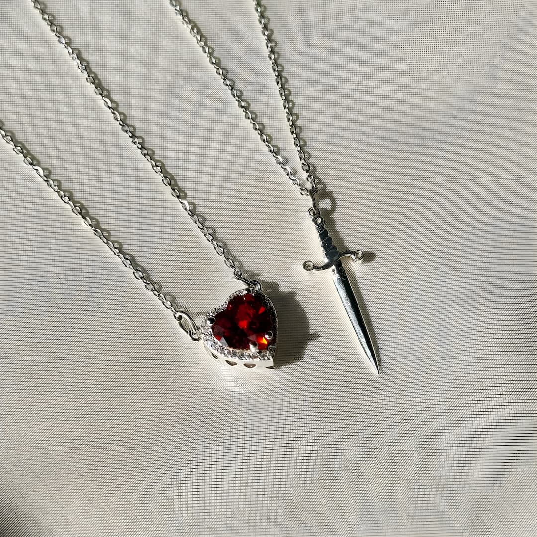 VeroVow™ — Command Attention with a Fierce Symbol of Unbreakable Connection