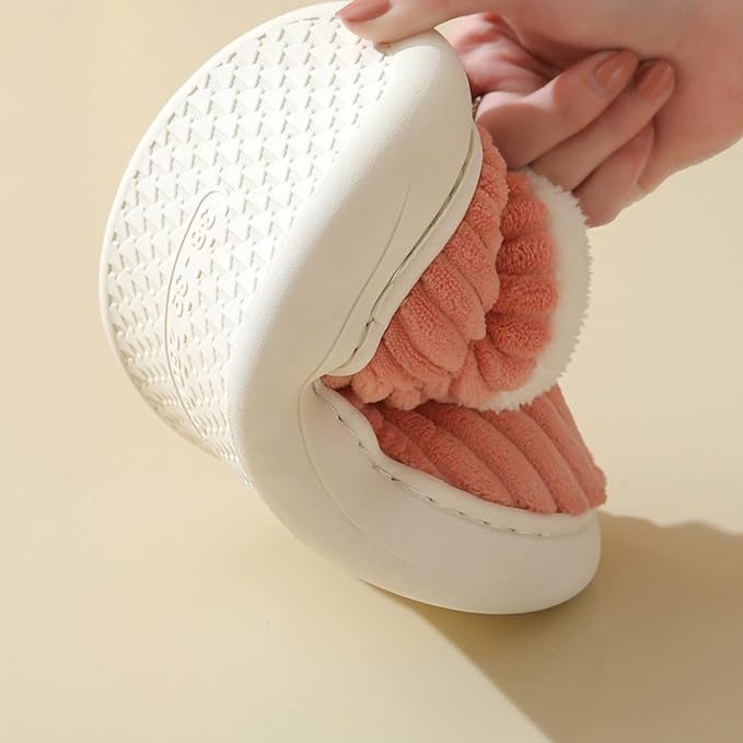 Cozy Warmth and Secure Grip for Brave Little Explorers