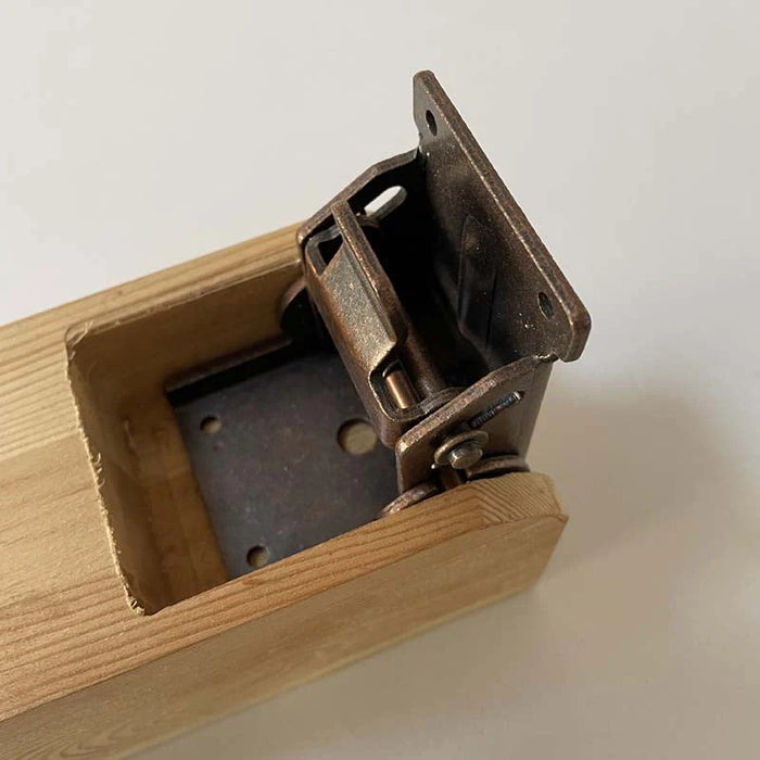 Space Saver Support – Expand Your Area at the Push of a Button
