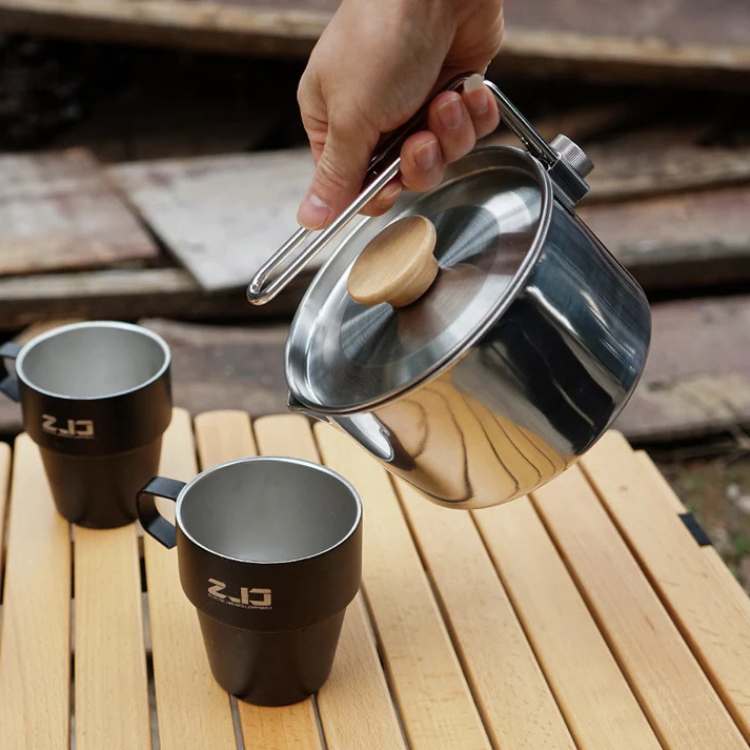 Stainless Steel Kettle for Camping – Heavy-Duty Design