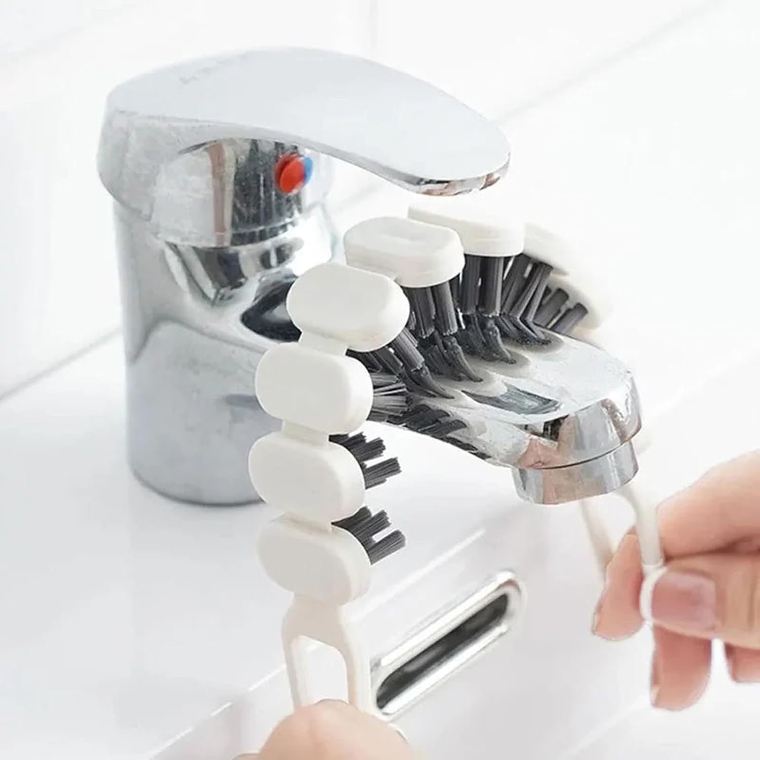 Effortless Shine: Deep Cleaning in Hard-to-Reach Corners