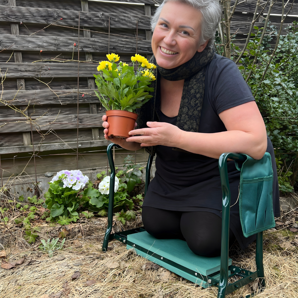 Foldable Garden Kneeling Pad | Knee-Comfort Design | Dual Seat & Handles | BeetBuddy
