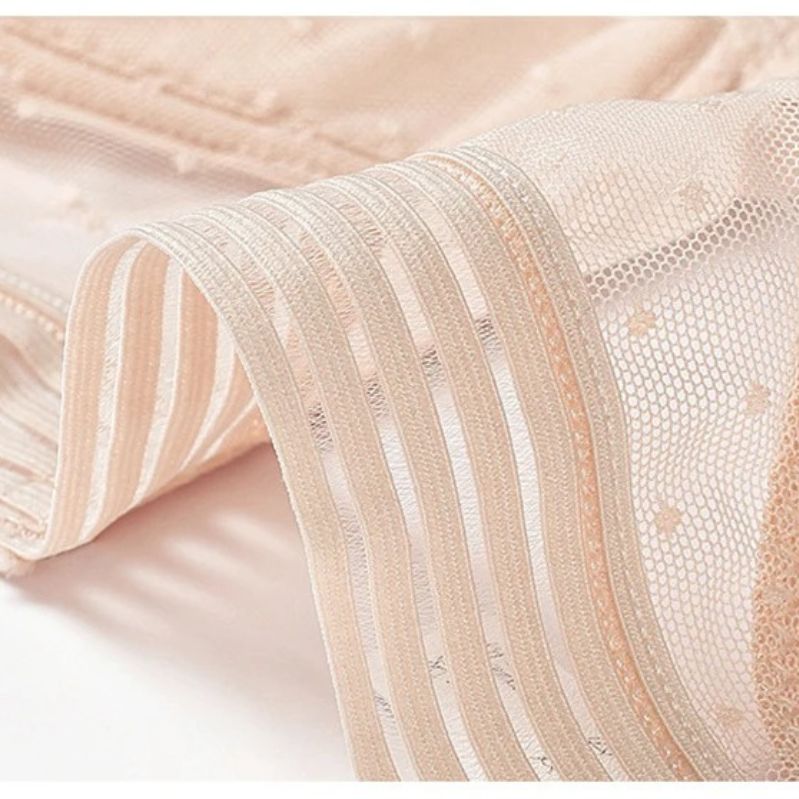 Velvessa™ — Unseen Lift and Comfort That Sets You Free to Flaunt Your Backless Beauty