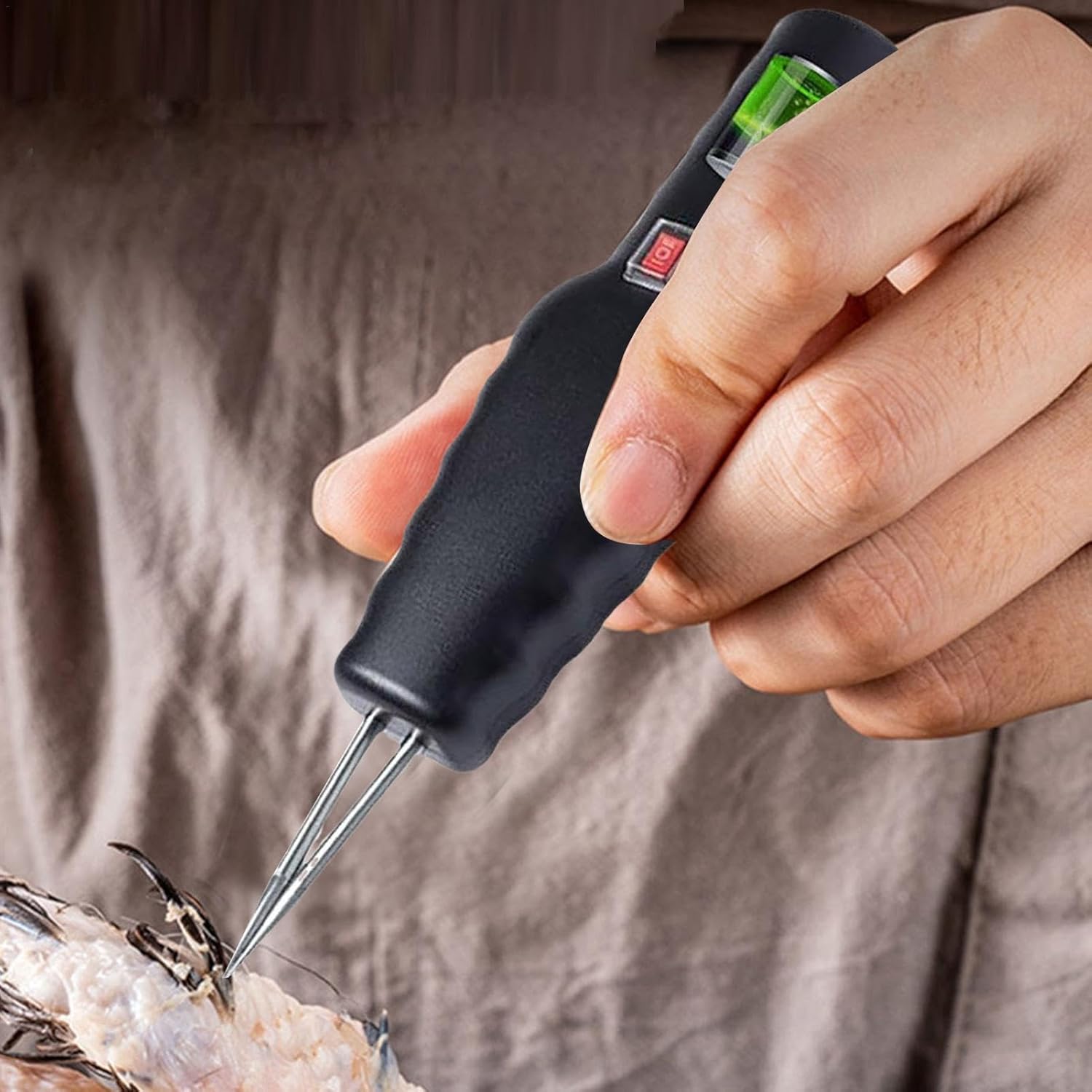 Feather Removal Tool – Transform Your Process into a Quick Breeze
