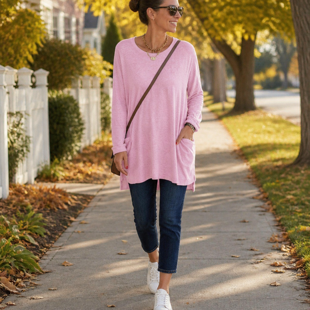 ElevéaComfort™ – Relaxed Oversized Tunic with Side Pockets