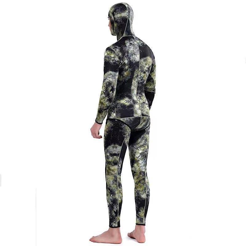 Full-Body Neoprene Wetsuit for Men - Camouflage Design