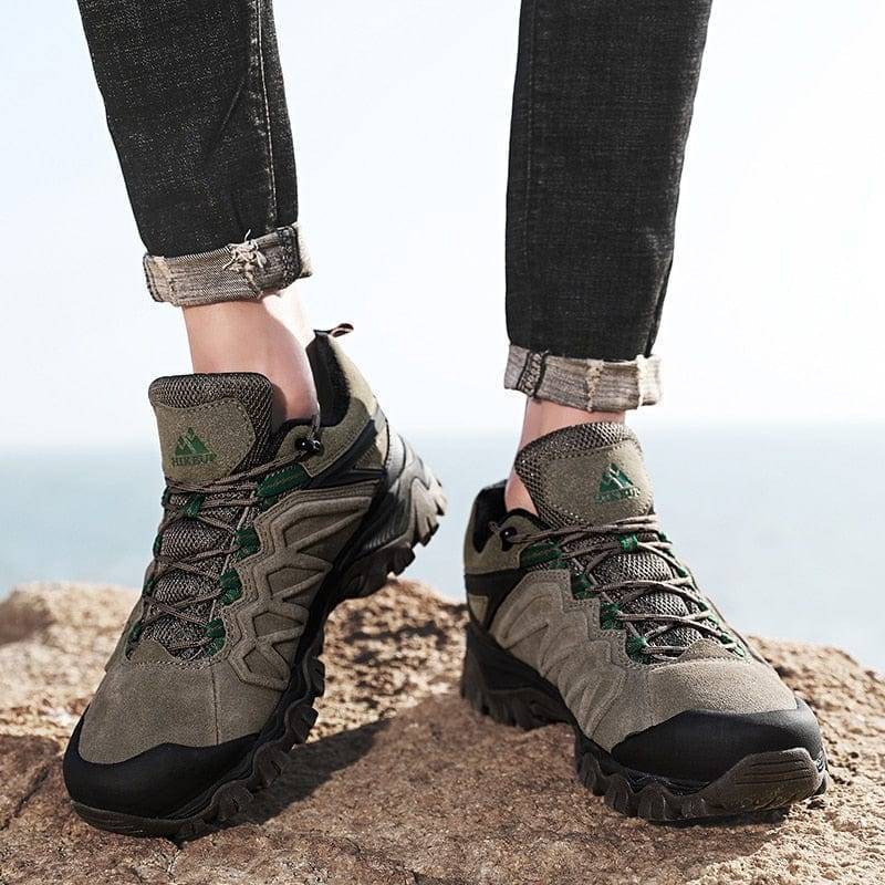 Sturdy Leather Hiking Footwear for Men's Outdoor Activities