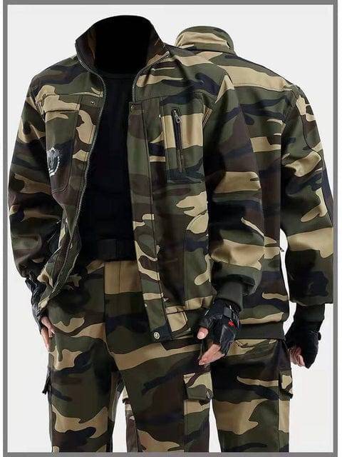 Mountaineering Suit for Men with Fleece Lining and Various Pockets