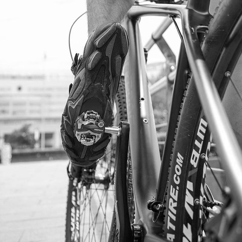 Self-Locking Pedals for Mountain Biking – Improved Cycling Performance