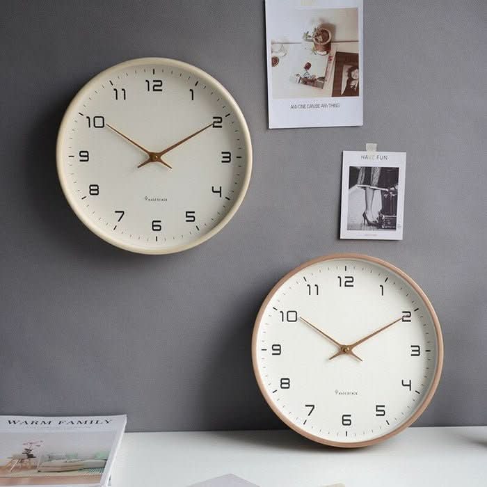 Modern Living Wooden Wall Clock with Silent Mechanism