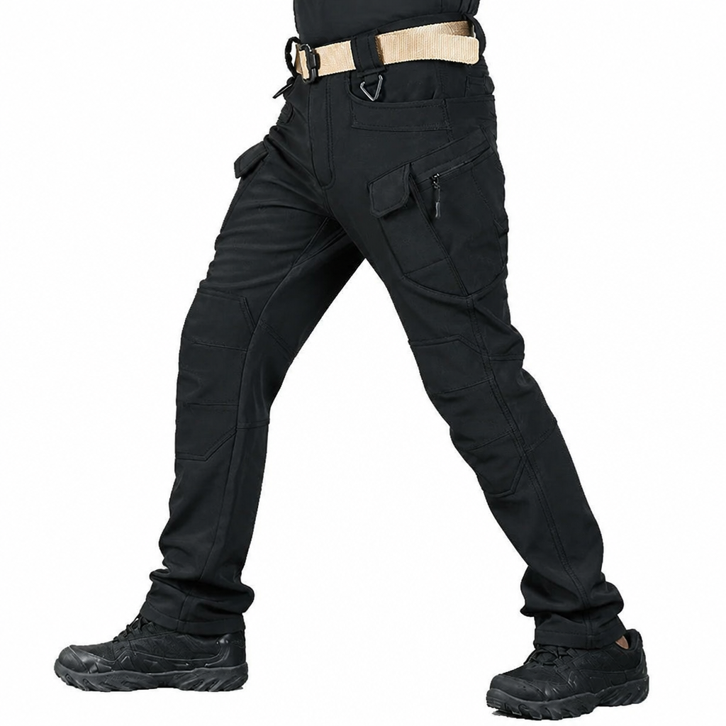 ArcticFlex™ – Waterproof Softshell Winter Cargo Pants with Fleece Lining