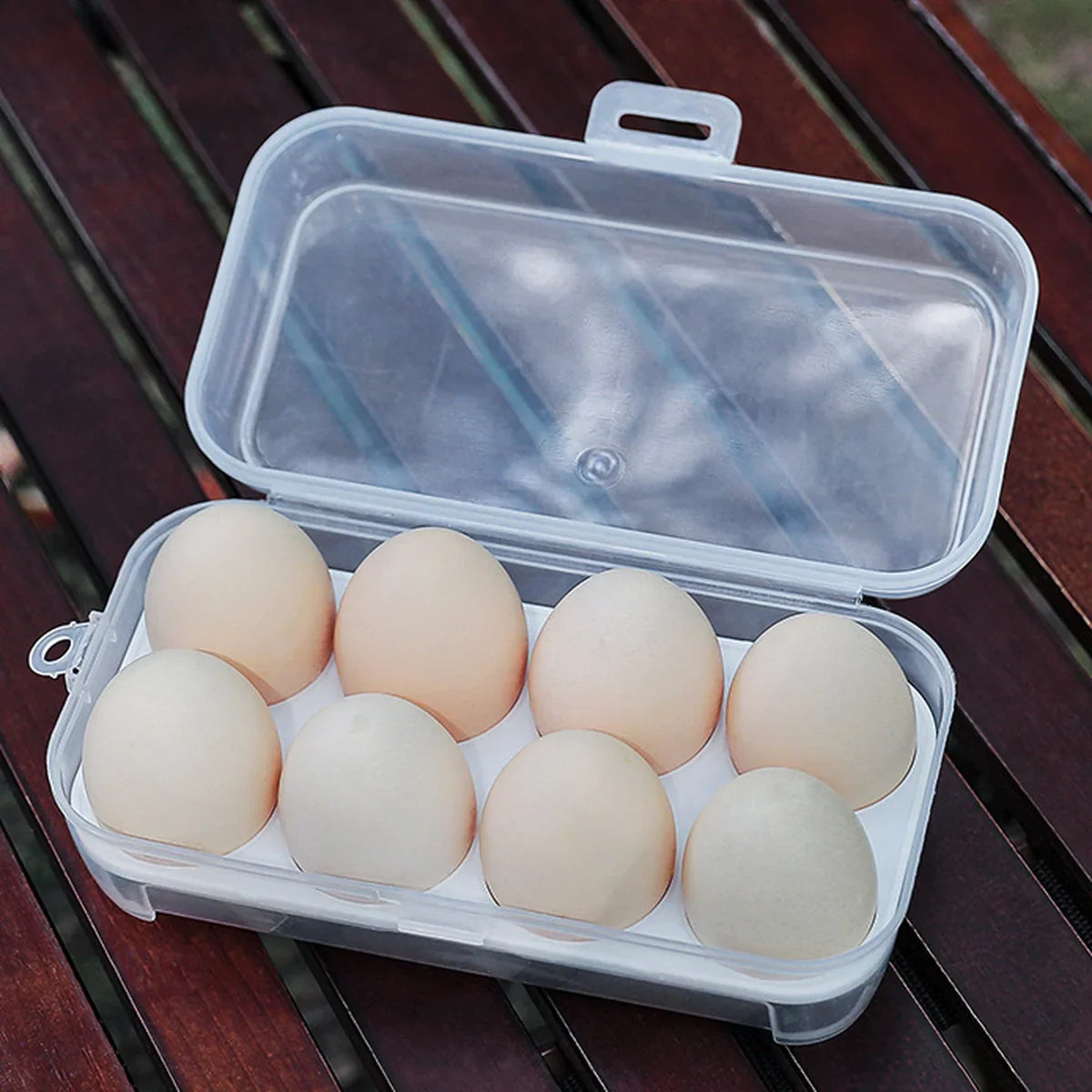 Portable Egg Carrier for Outdoor Use