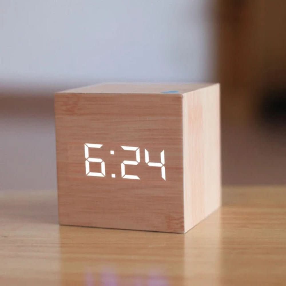 Minimalist LED Alarm Clock Displaying Time, Date, and Temperature