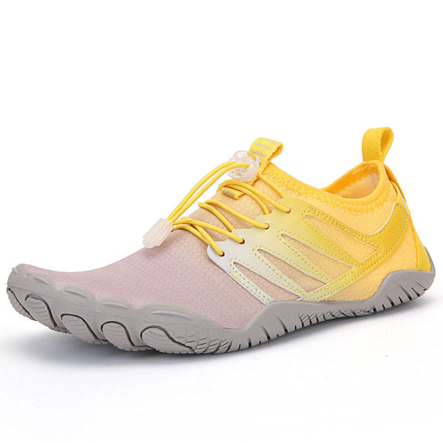 Lightweight Minimalist Running Sneakers for Active Lifestyle