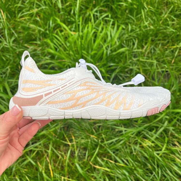 Lightweight Minimalist Shoes for Walking