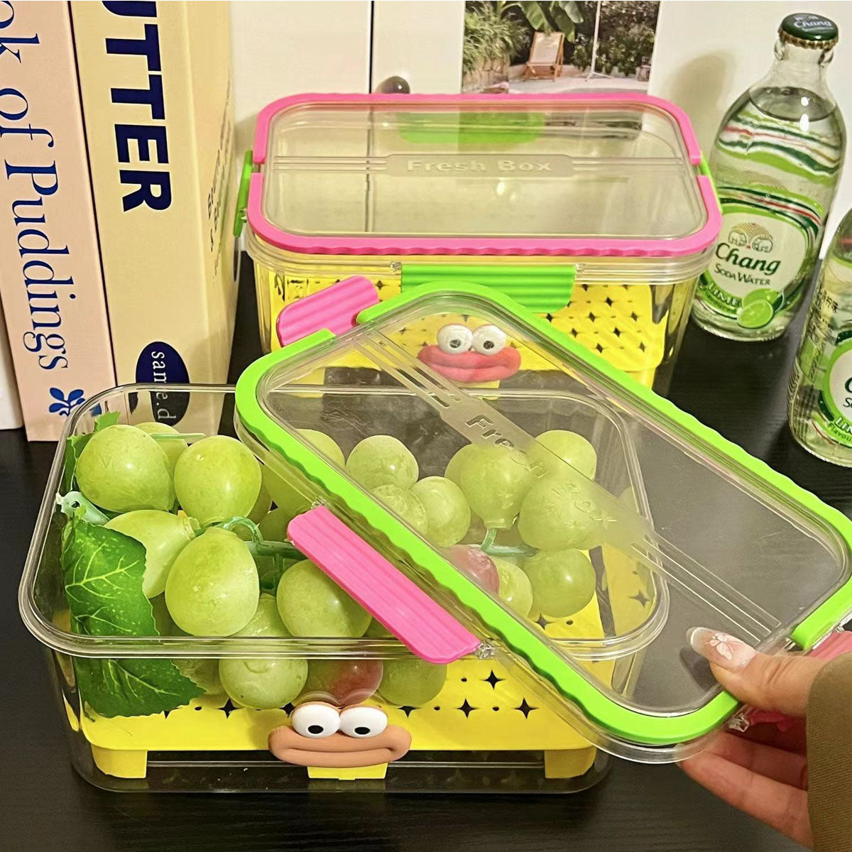 Container for Storing Fresh Food