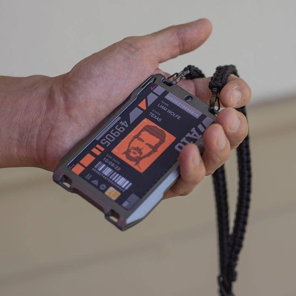 Slim Metal Wallet with RFID Protection for Cards