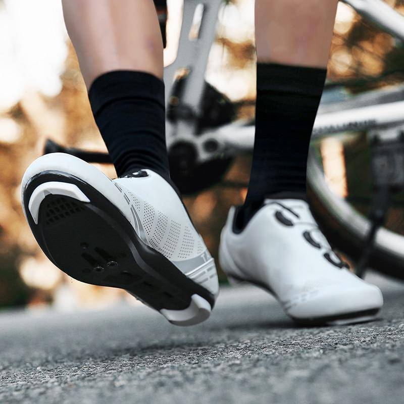 Performance Cycling Shoes with SPD SL Lock for Road Riding