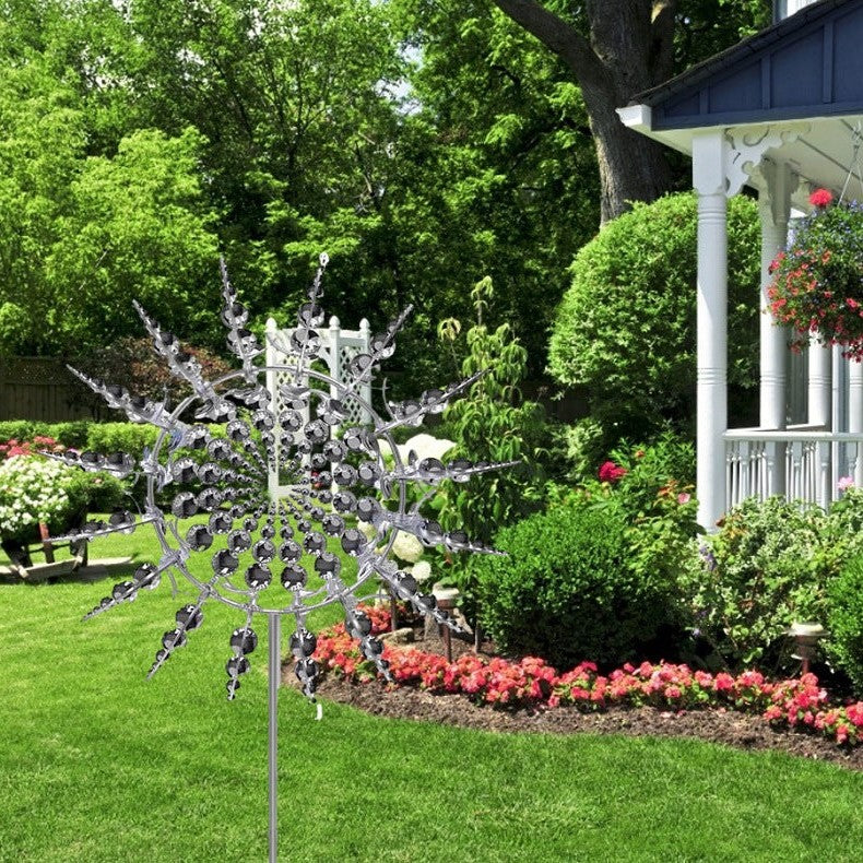 Outdoor Garden Wind Spinner in Metal, Rust-Resistant Decoration
