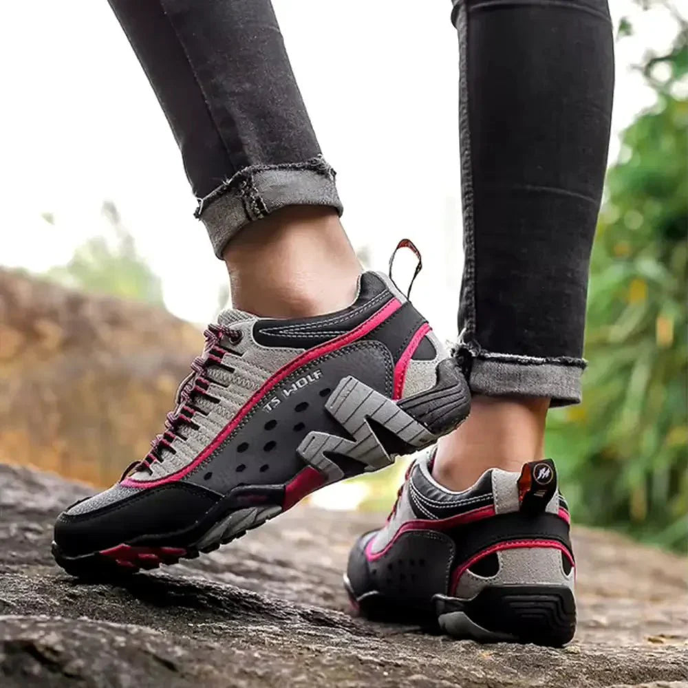 Lightweight Hiking Footwear for Women – Breathable Outdoor Shoes