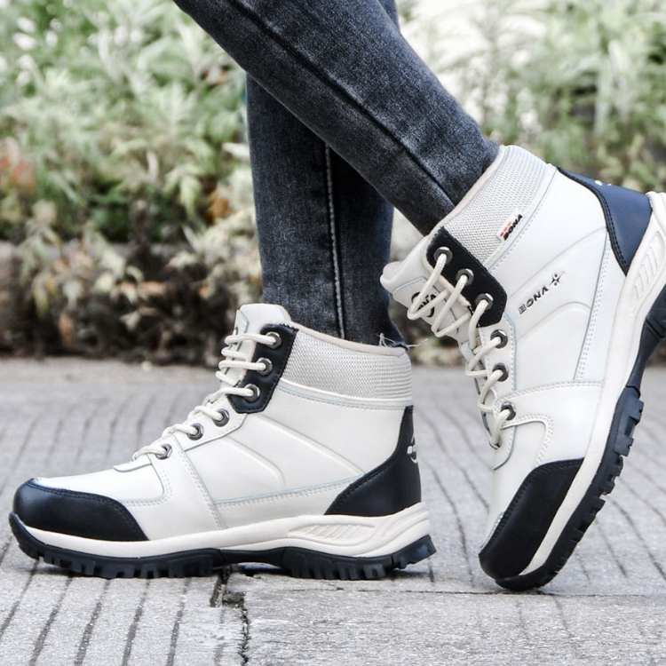 All-Terrain Hiking Boots for Women – Insulated Footwear
