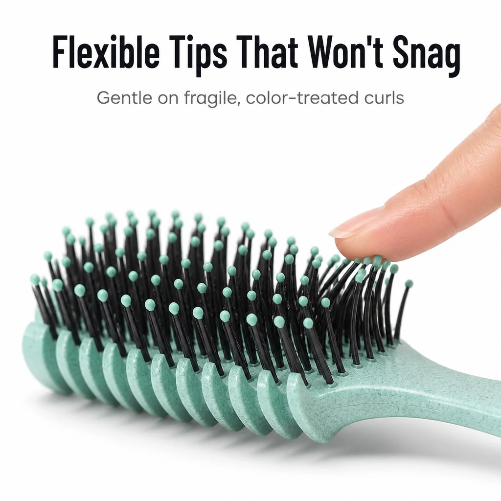 CurlAura™ — Clump, Define & Smooth Your Curls In One Pass